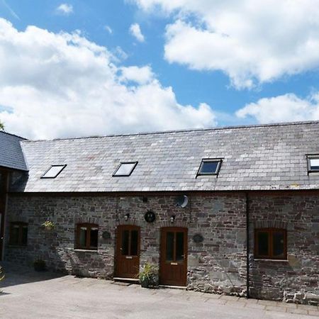Bwthyn Tre-Faen Villa Cray Luaran gambar