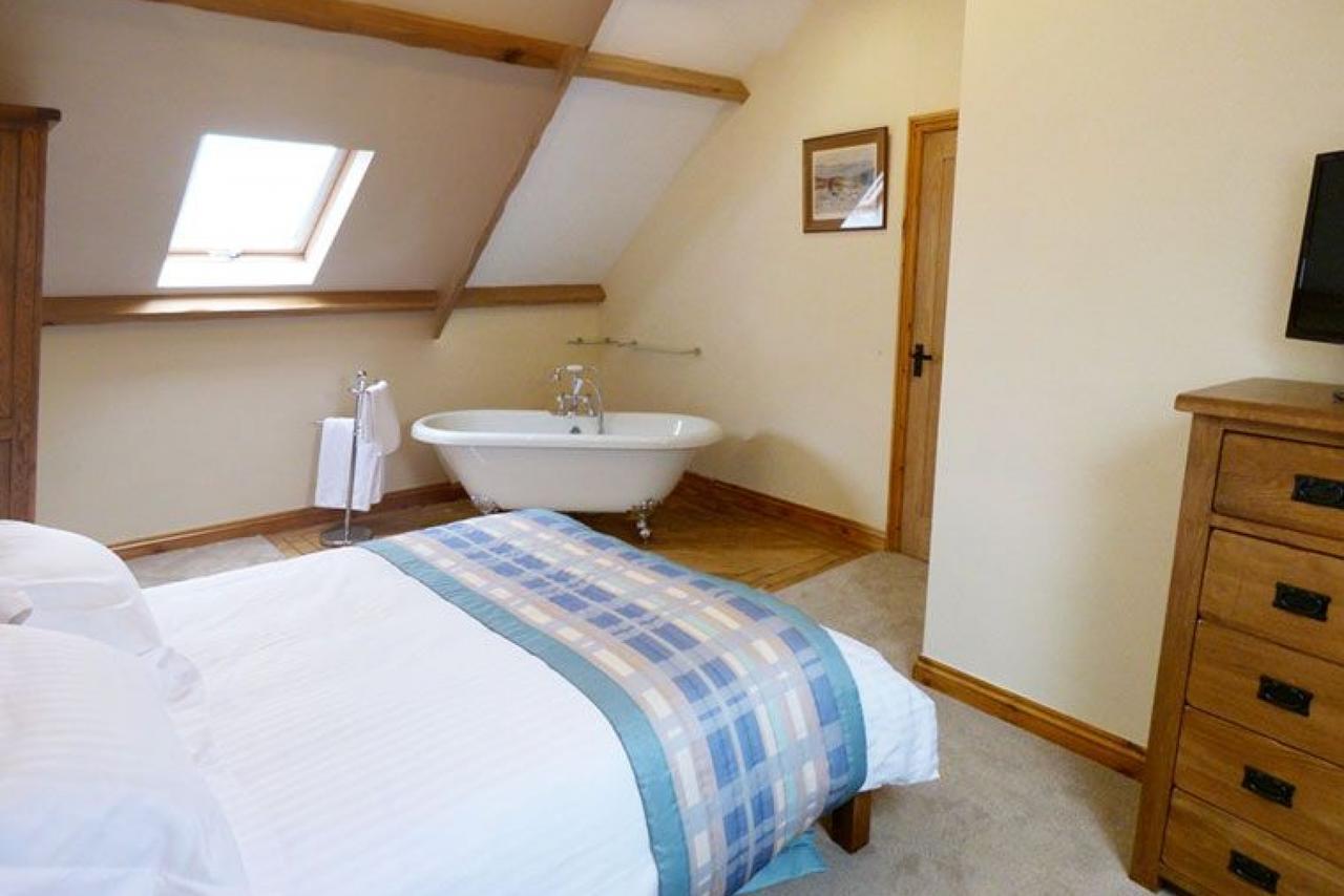 Bwthyn Tre-Faen Villa Cray Luaran gambar